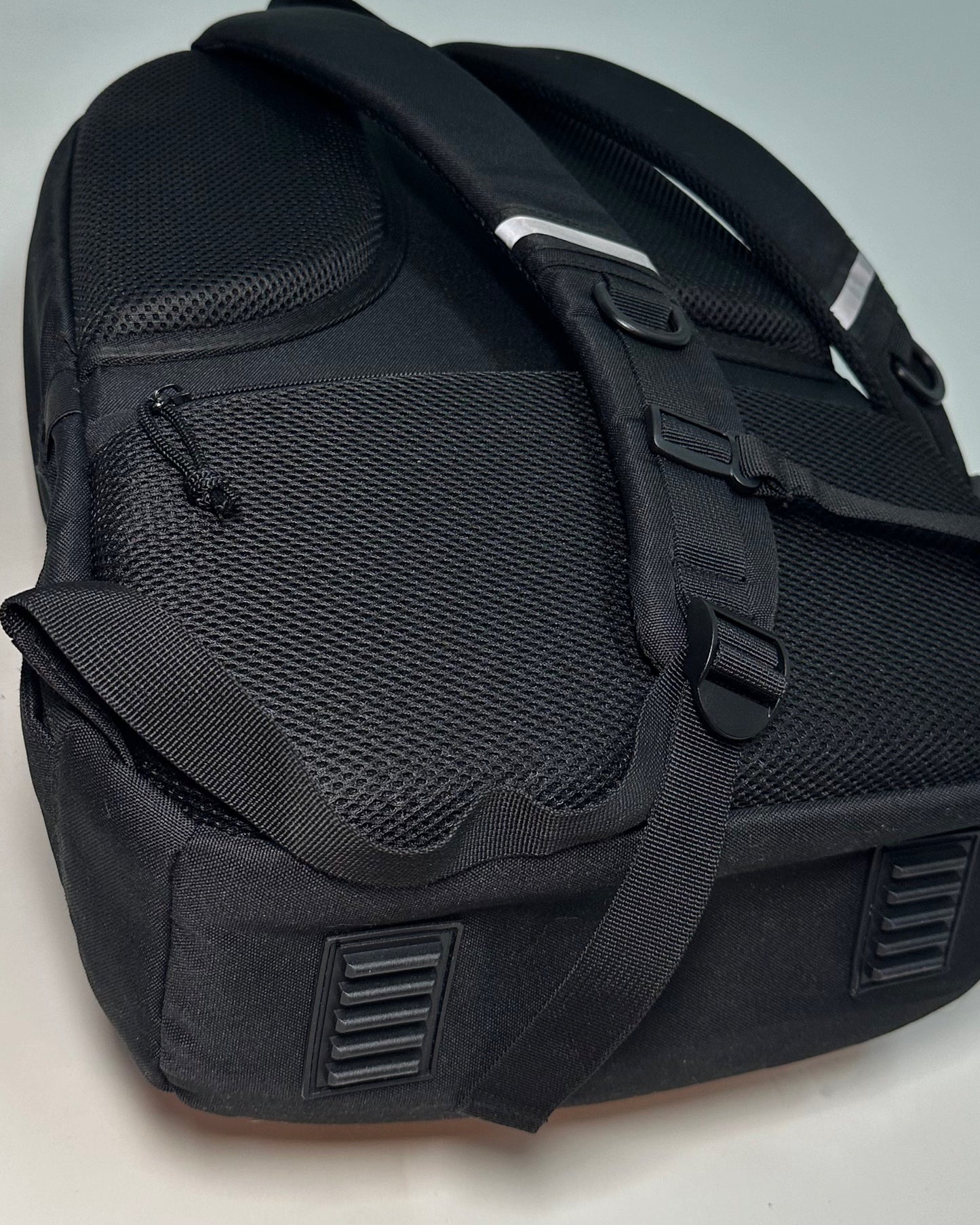 AKKAMIST ESSENTIALS RUGZAK